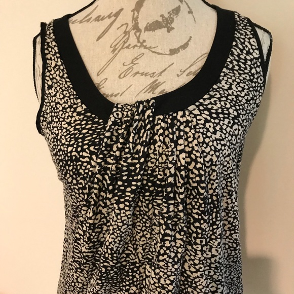 2 LOFT Tops - Picture 6 of 8